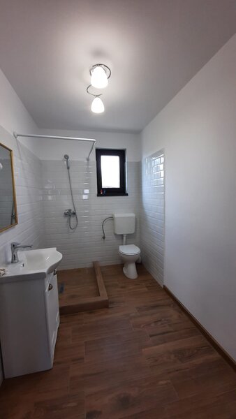 Buturugeni, casa 2023 si cabana, langa Bucuresti 20 km, proprietar