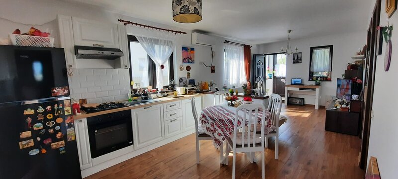 Buturugeni, casa 2023 si cabana, langa Bucuresti 20 km, proprietar